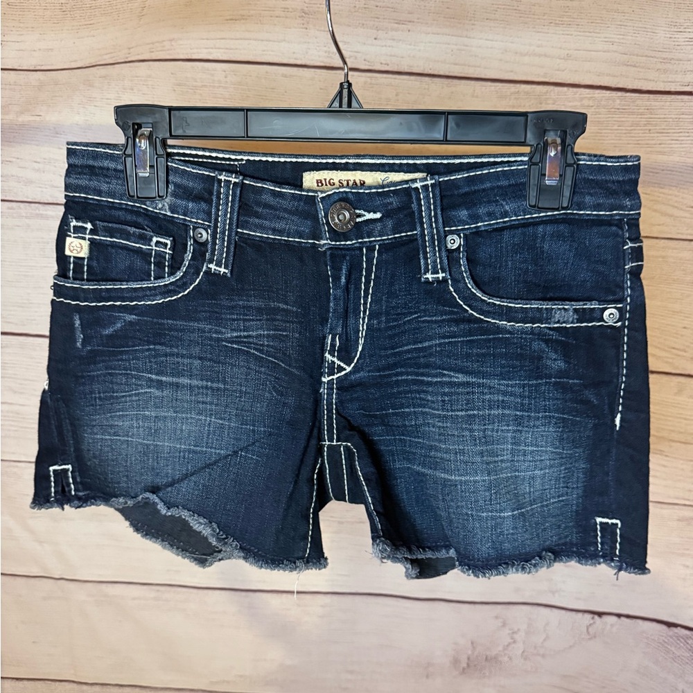LIKE NEW Big Star ‘Casey K’ low rise dark wash denim shorts